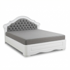 Cama Victoria — Cabecero Blanco Capitoné Gris